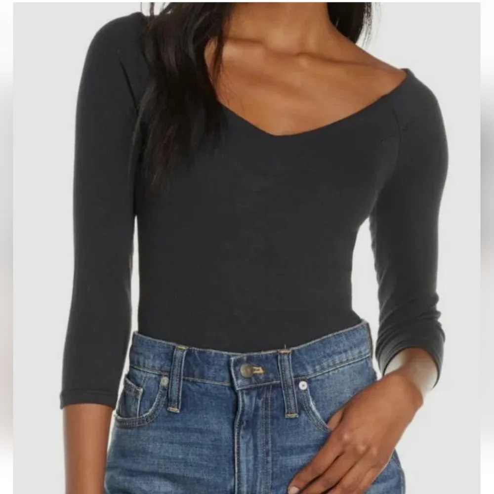 Free People Women's Black V Neck Bardot Ribbed Snap 3/4 Sleeve Bodysuit S